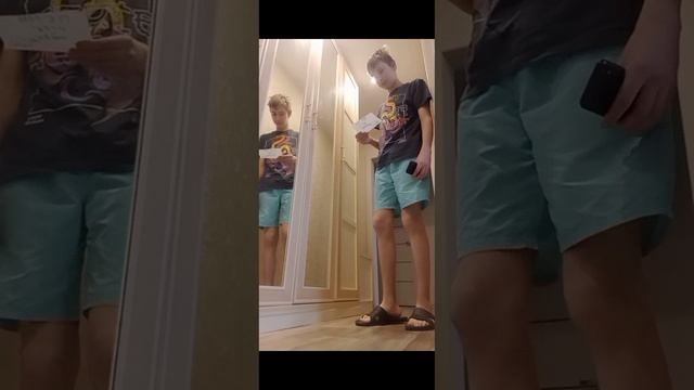 ПЕРЕПИСКА С МОМО!!!!!!
*ЧТО ЕЙ НАДО?*