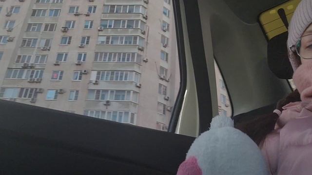милка стала самой красивой едим на выставку у милки новый друг?