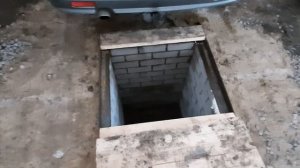 Закрыл щитами смотровую яму в гараже