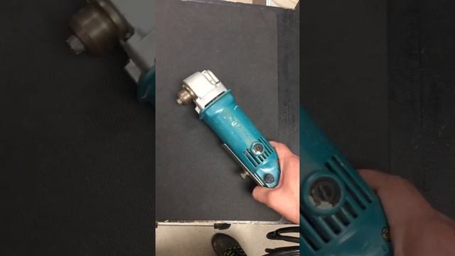 Makita angle drill da300r