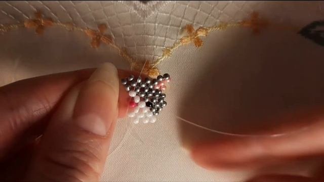 Котик из бисера в технике крестик? Beaded Figure Cat? #DIY #jelljewellery