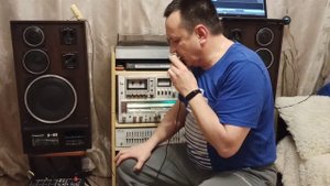 Динамические микрофоны МД-47 (1962 г), и МД-45 (1963г).