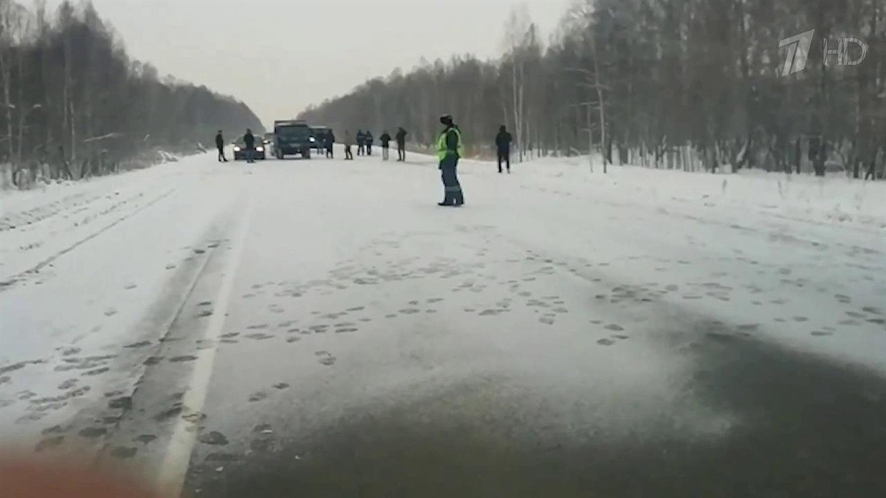 Непогода испытывает на прочность жителей разных регионов России