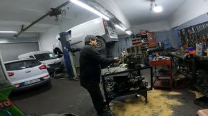 134.000 kilometrede yağ yakan benzinli aracın motorunu söktük,Kia Sportage 1.6 GDI motor