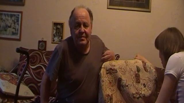 Занятия с папиной рукой. Комментирует Владислав Николаевич. смотреть онлайн