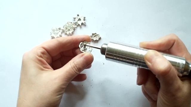 Делаем необычные серьги из серебра
