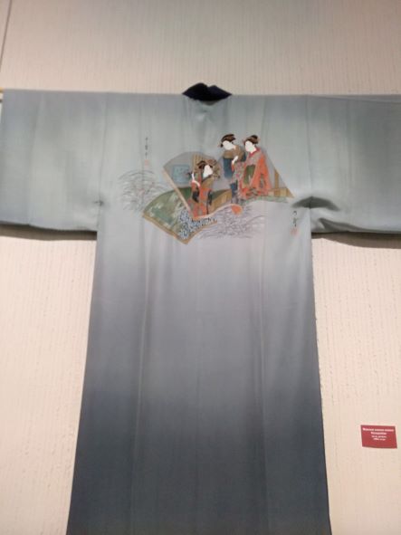 Выставка японских кимоно. 1 ч. смотреть онлайн