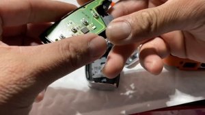 How to open Xhorse VVDI universal smart key / change replace battery / generate remote FOB