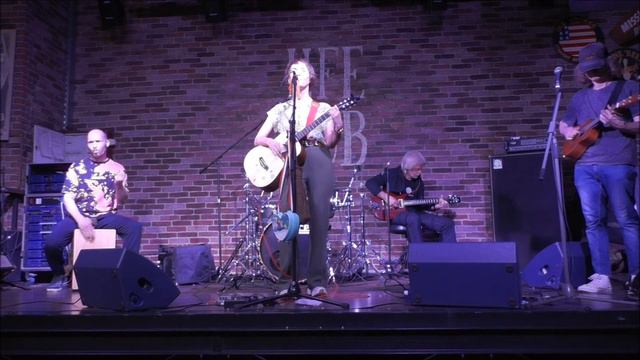 Колыбельная ЗЕМЛЯНИЧНАЯ ПОЛЯНА смотреть онлайн