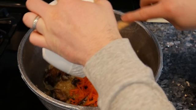 КАРТОШКА С МЯСОМ(ГОВЯДИНА) В ДУХОВКЕ! Очень вкусный рецепт. смотреть онлайн