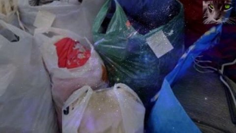 Плохие приметы. Почему нельзя отдавать свои вещи другим людям.