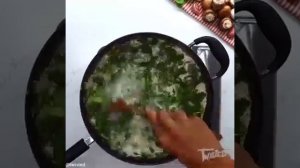 Куриные грудки с грибами под сырным соусом