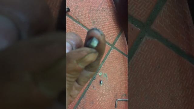 Нагнетатель густой смазки шприц +лобзик часть 2 смотреть онлайн