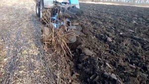 Плуг оборотный навесной ПОН-3 Уманьферммаш