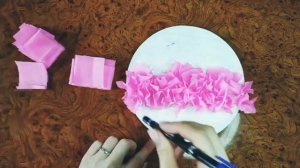 Помпон / цифра из крепированной / гофрированной бумаги
