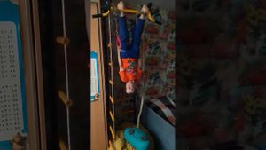 Трюки на шведской стенки