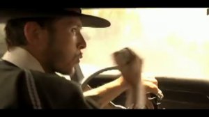 Velvet Revolver - She Builds Quick Machines