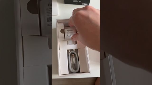 Быстрая распаковка Blackview A85 и тепловизора смотреть онлайн