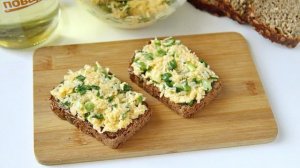 Бутерброды с луком и сыром