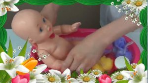 Купаем куклу набор для купания кукол Видео детям