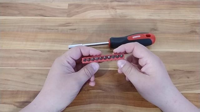 Отвёртка с битами смотреть онлайн