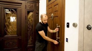 Выбираем надежный замок на входную дверь! / Чем хорош умный дверной замок?