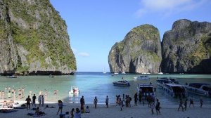 Бухта Maya Bay, остров Phi Phi Ley, Таиланд