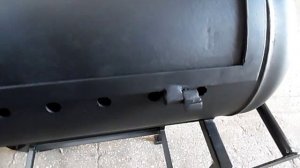 Мангал-барбекю с газового баллона на колесах с откидным столиком