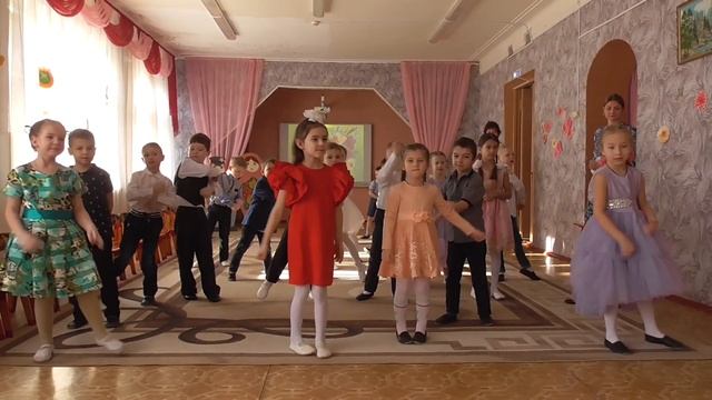 Праздник в группе № 4 (корпус 2), посвященный Международному женскому дню (01.03.2023) смотреть онлайн