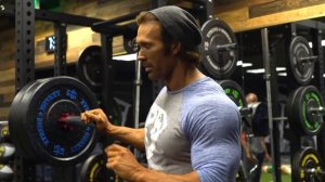 Майк О'Хёрн. ИДЕАЛЬНЫЕ ПРИСЕДАНИЯ. Не растут ноги, плохая генетика, болят колени? Тренировка ног