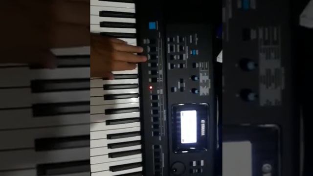 Piano e473 Yamaha en Managua, Nicaragua. Comprar en https://facebook.com/Pianos.en.Managua.Nicaragu