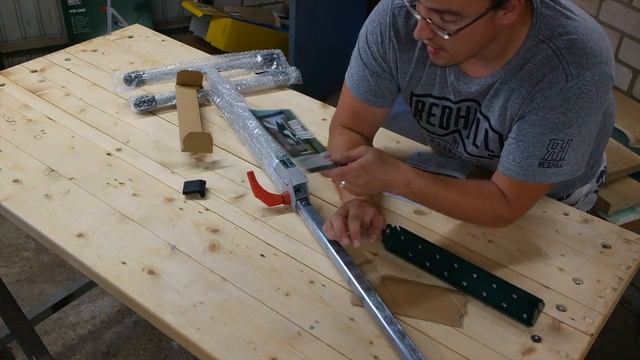 Bosch PTA 1000 roller support unboxing and assembly! смотреть онлайн