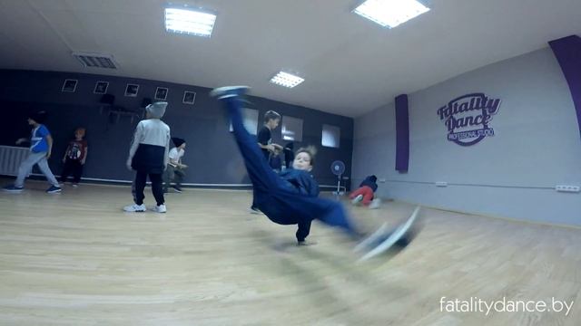 Break Dance Centre FDS / Minsk / BLR смотреть онлайн
