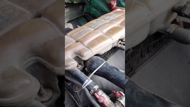 DAF 65. Фильтр очистки тосола. Подогреватель тосола . Заморочился, но теперь доволен.Собой тоже.? смотреть онлайн