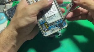 НЕ ЗАРЯЖАЕТСЯ, ЗАМЕНА НИЖНЕГО ШЛЕЙФА НА САМСУНГЕ S8 Galaxy s8, Replacing the type-C connector |