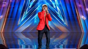 Golden Buzzer Simon Cowel cry hystericaly when the heard Air Supply song with an extraordinary voic