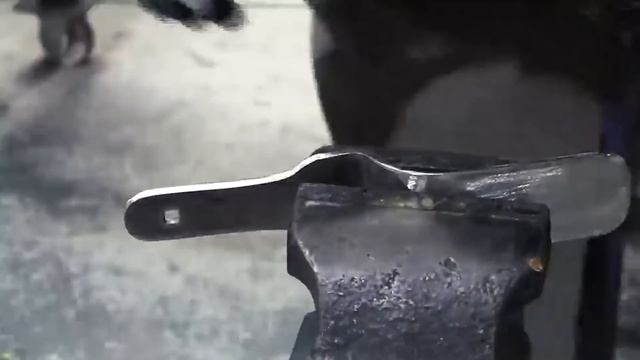 Простой и нужный инструмент для рихтовки из куска металла