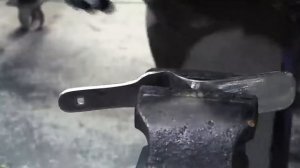 Простой и нужный инструмент для рихтовки из куска металла