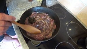 Печень косули жареная с луком