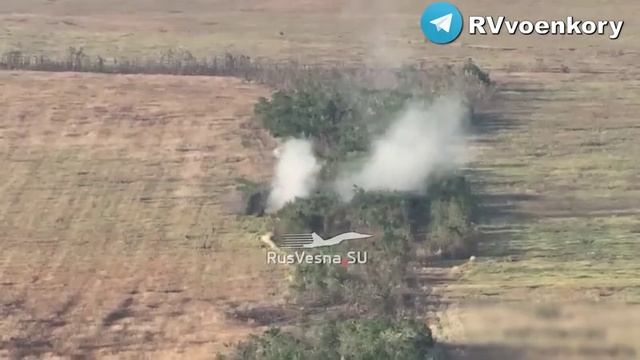 Удары по позиции пулемета ВСУ в районе Работино-Вербовое/Strikes at the AFU machine gun position