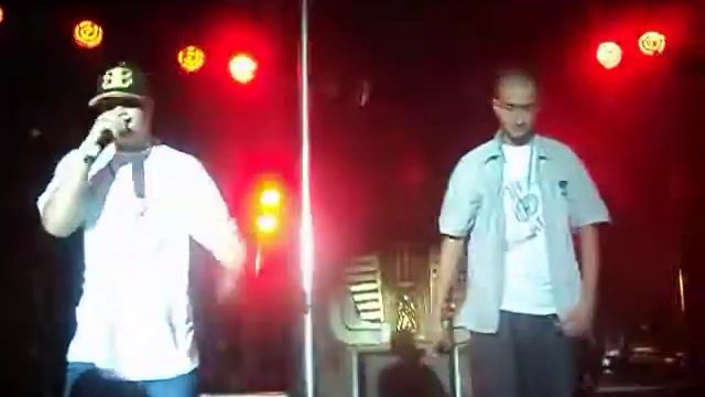 Дух Речитатива На Розогреве у Песочных Людей!!!