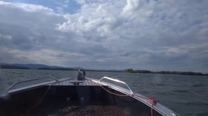 Orionboat (Орионбот) 43MK. Yamaha 40 veo. Выход на глисс против ветра.
