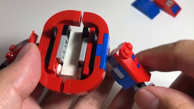 How to Build LEGO SP//DR (Peni Parker) from Spider-Man: Into the Spider-Verse; Movie Comparison смотреть онлайн