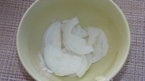 Маринованные креветки с луком и укропом