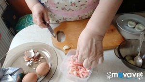 Яйца фаршированные креветками.  Закуска для праздничного стола!