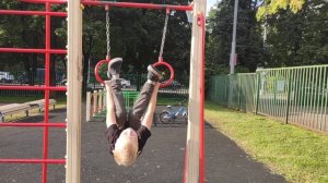 Сальто на кольцах