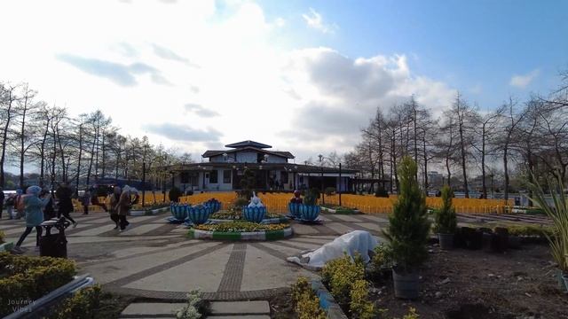 IRAN - Walking Iran Cities 2022 Lahijan Walking Street 4k ایران