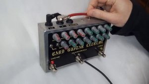 Card guitar extreme