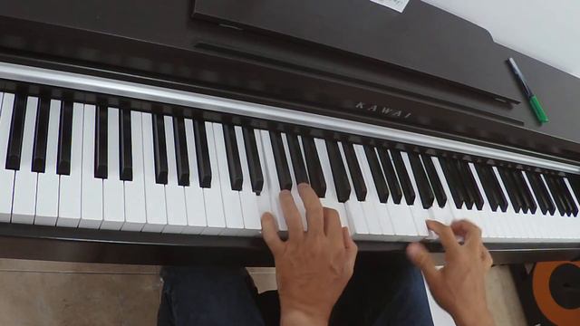 True Love (Piano Version) смотреть онлайн