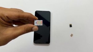 Samsung Galaxy A15 5G Insert SIM card and MicroSD card
